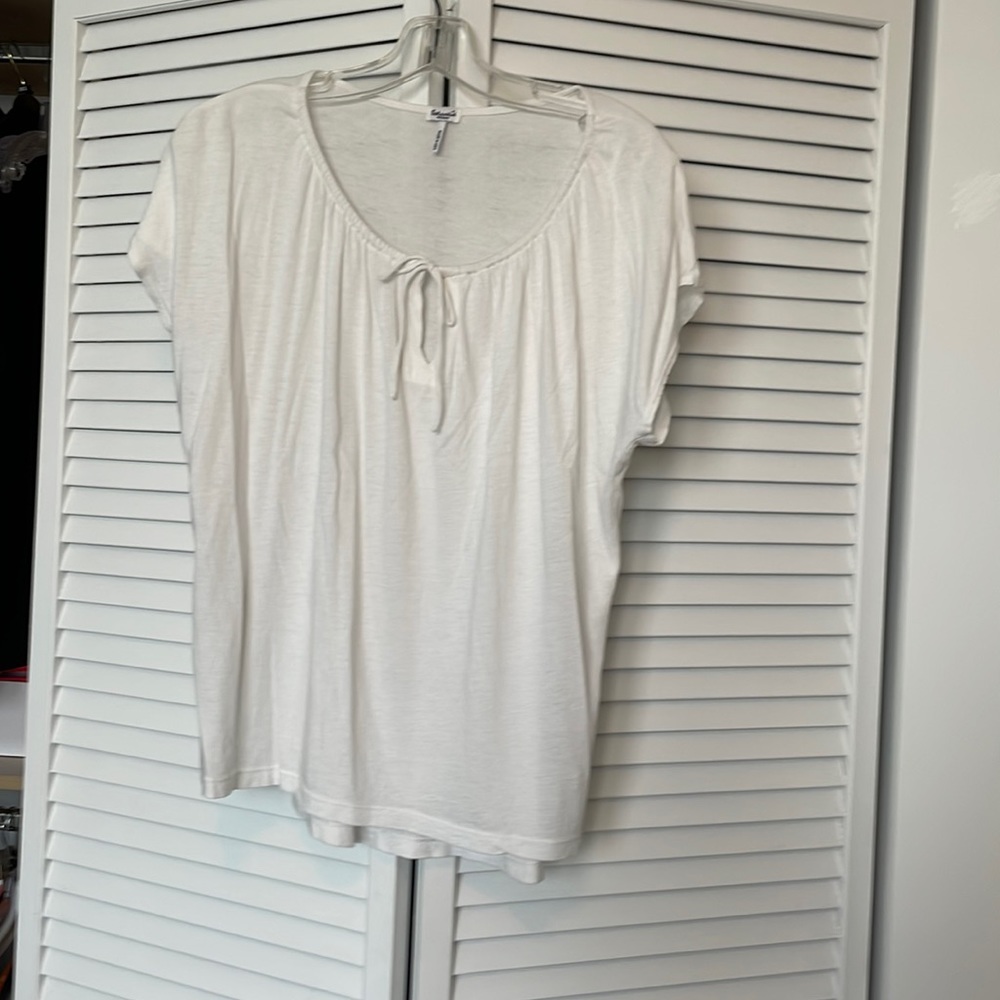 Splendid white tie top. Size Medium in good condition